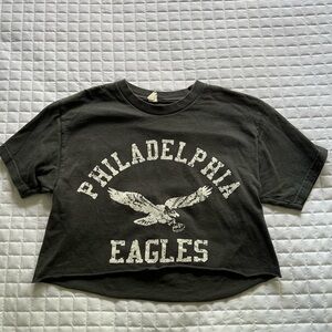 Philadelphia Eagles Cropped Tee